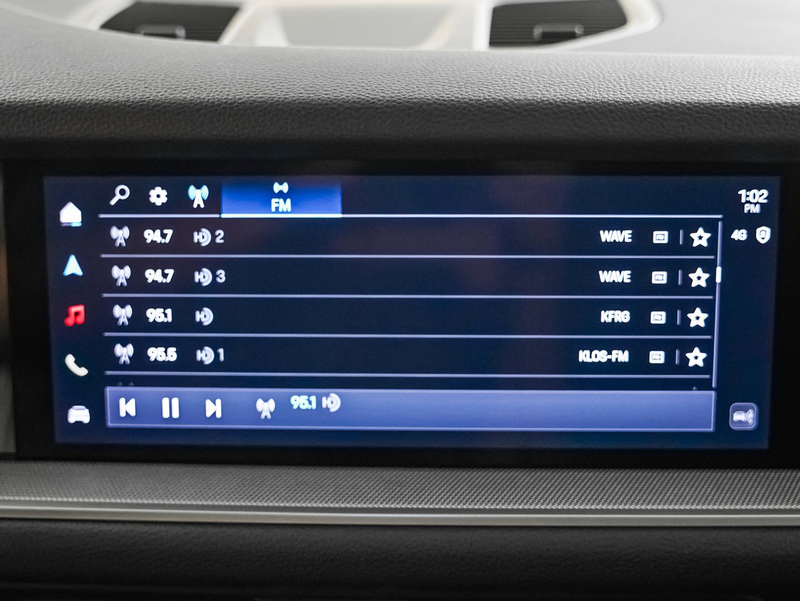 2026 Porsche Cayenne photo 21