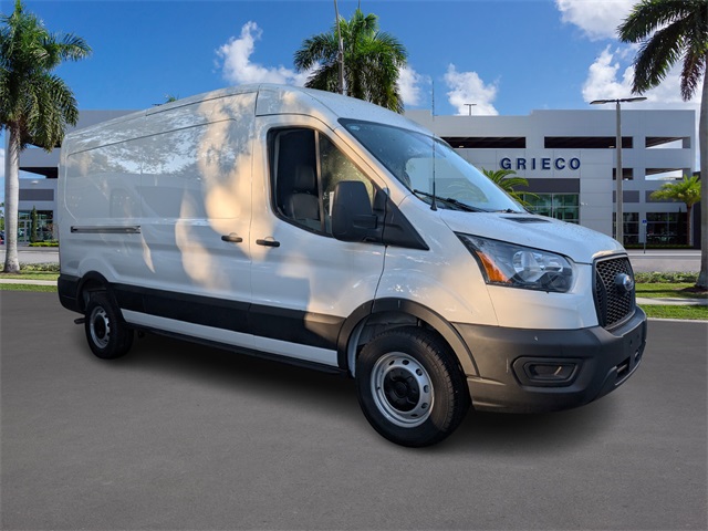 2025 Ford Transit Van Base's photo