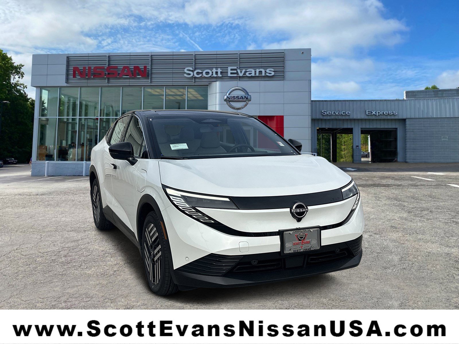 2026 Nissan LEAF SV+'s photo