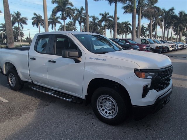 2026 Chevrolet Silverado 1500 Work Truck photo 2
