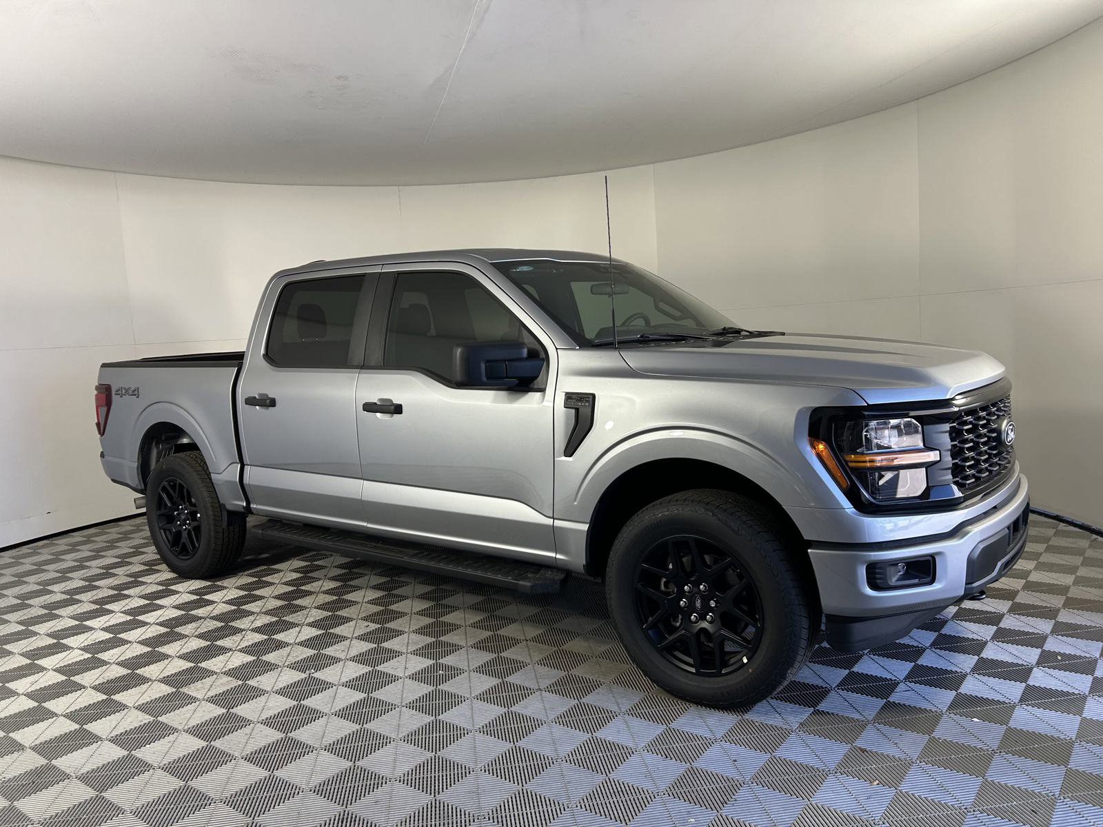 2025 Ford F-150 STX photo 2