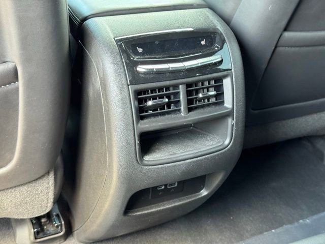 2022 Cadillac XT5 Platinum Premium Luxury photo 32
