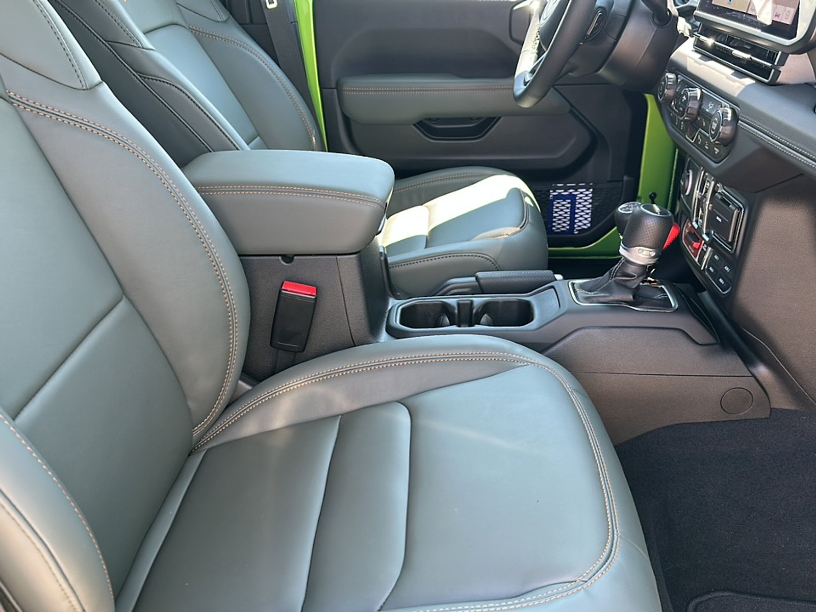 2025 Jeep Gladiator Mojave photo 10