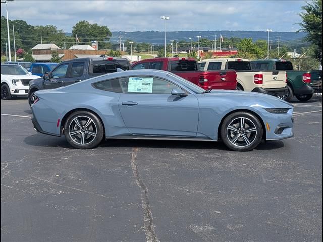 2025 Ford Mustang EcoBoost photo 3