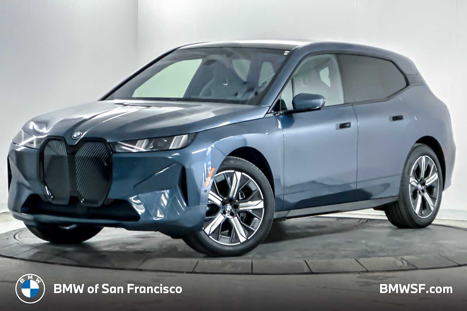 2026 BMW iX 45's photo