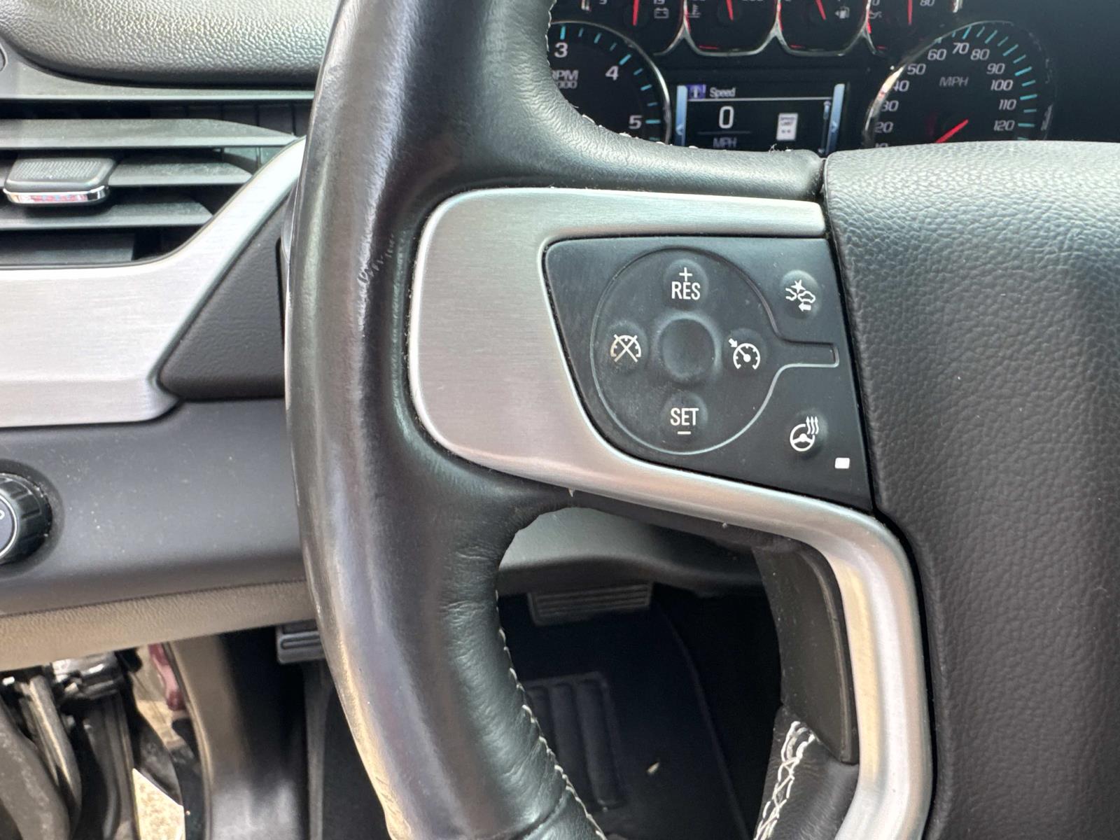 2017 Gmc Yukon SLT photo 22