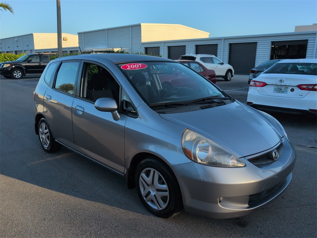 Used 2007 Honda Fit Base with VIN JHMGD38487S025169 for sale in Delray Beach, FL