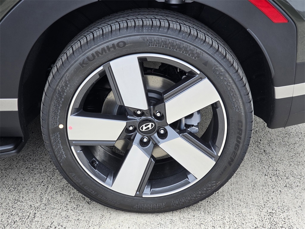 2026 Hyundai Santa Fe Limited photo 2