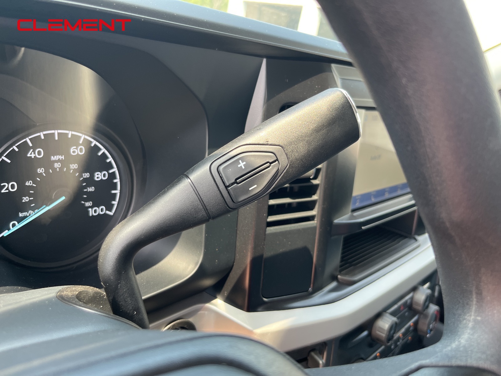 2025 Ford F-250 XL photo 8