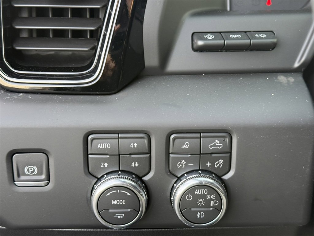 2026 GMC SIERRA HD - Image 18