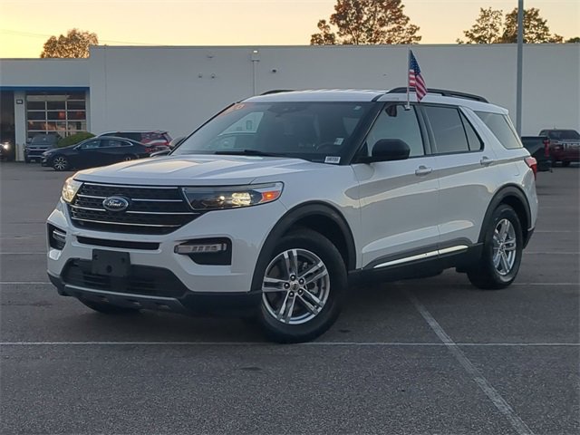 2020 Ford Explorer XLT's photo