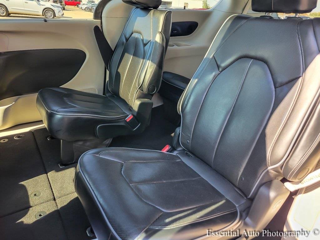 2017 CHRYSLER PACIFICA - Image 11