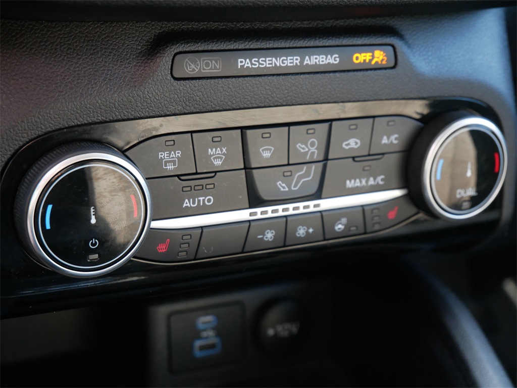 2022 Ford Escape SE photo 19
