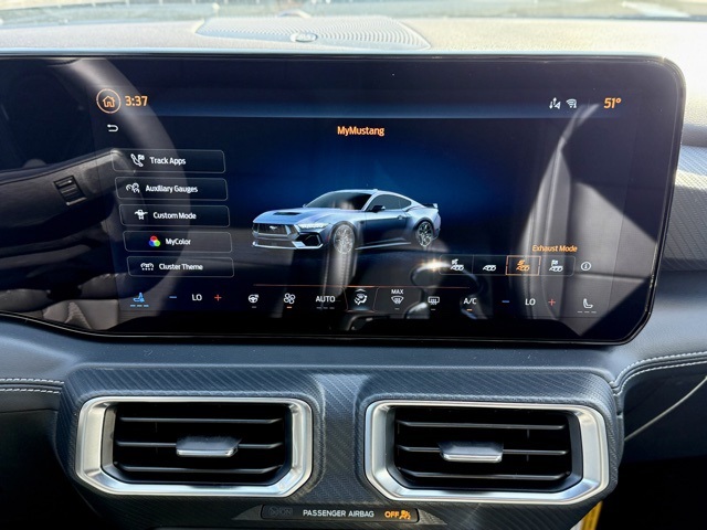 2025 Ford Mustang GT Premium photo 19