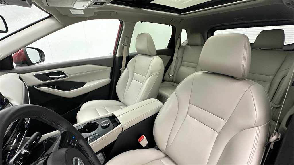2021 Nissan Rogue SL photo 8