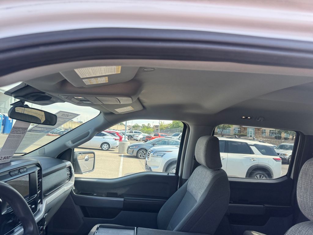 2023 Ford F-150 XLT photo 23