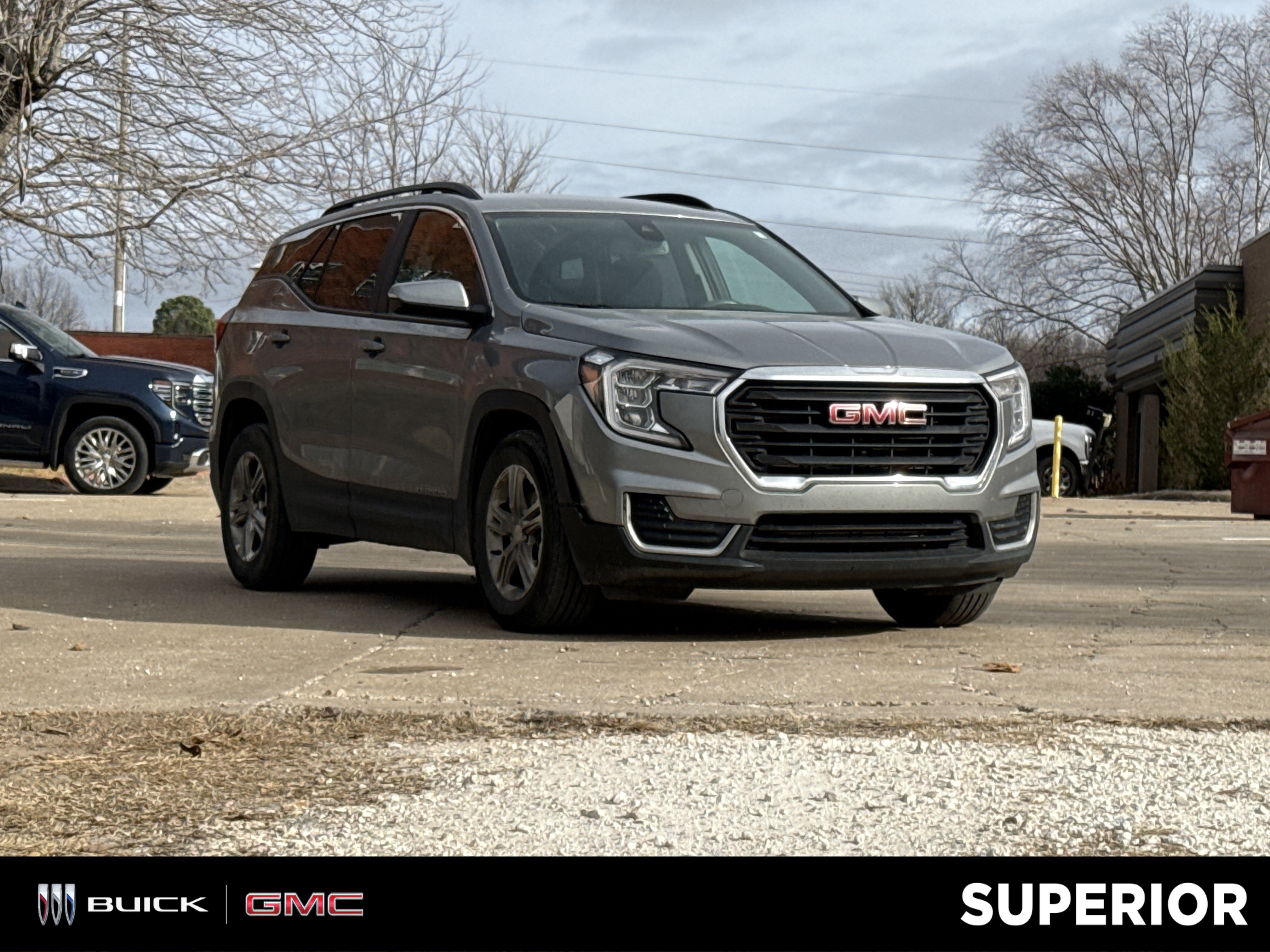 2024 GMC Terrain SLE's photo