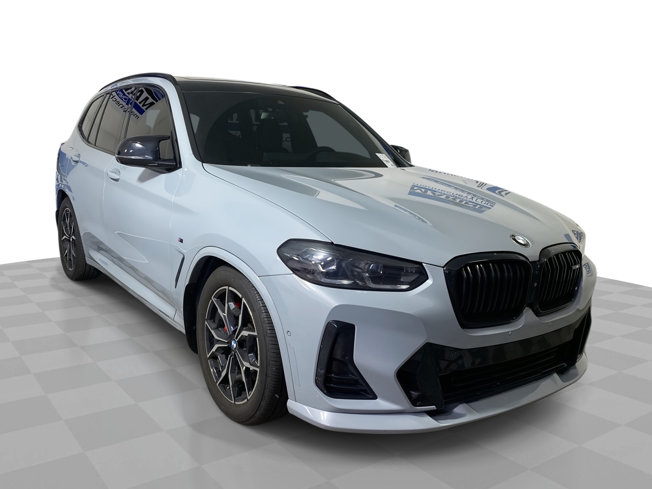 2022 BMW X3 40i's photo