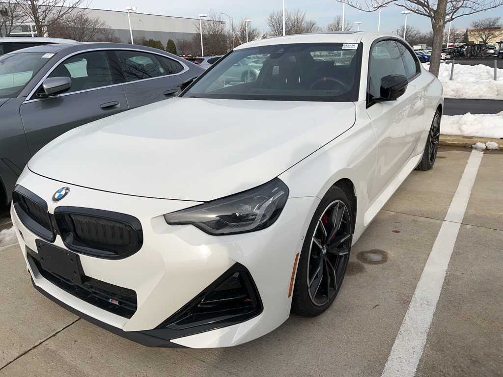 2025 BMW 2 Series M240i's photo