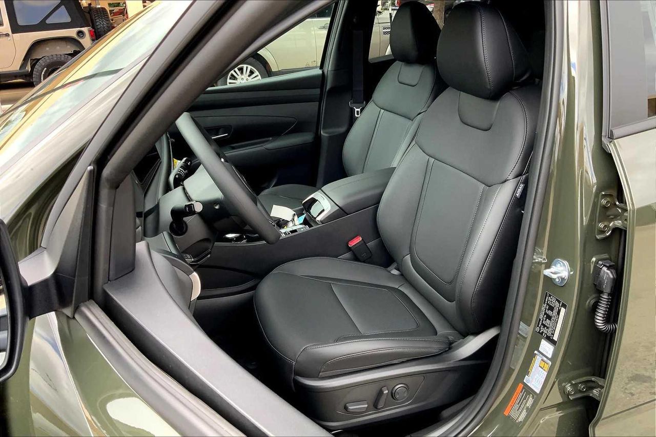 2026 Hyundai Santa Cruz SEL photo 5