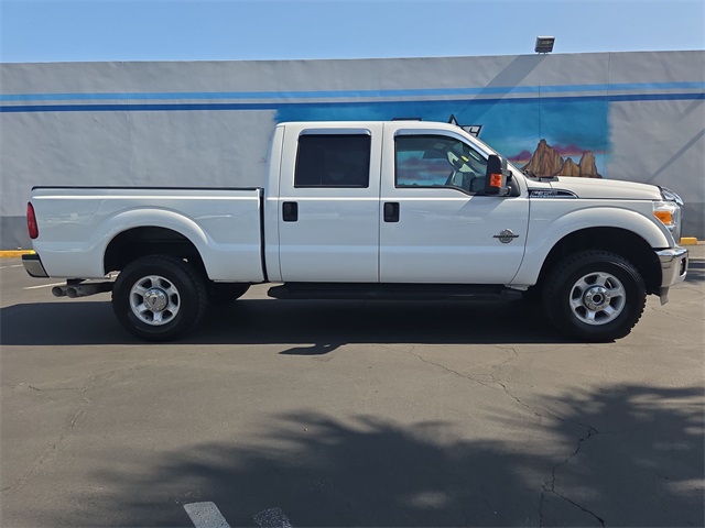 2016 Ford F-350 XLT photo 7