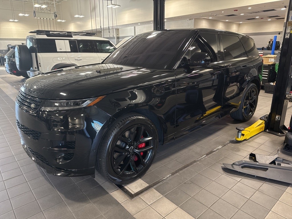 2023 Land Rover Range Rover Sport First Edition's photo