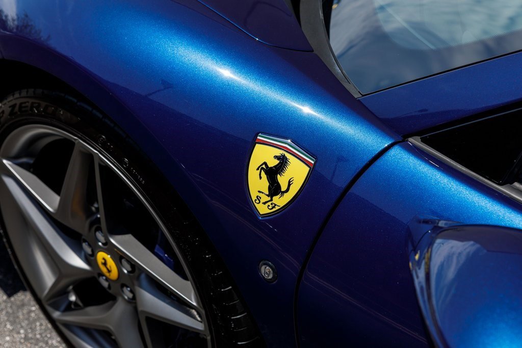 2022 Ferrari F8 Spider photo 12