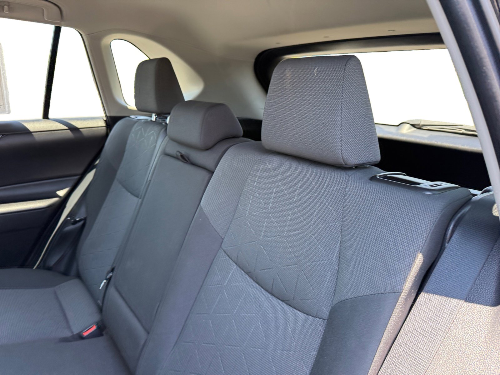 2022 Toyota RAV4 XLE photo 15