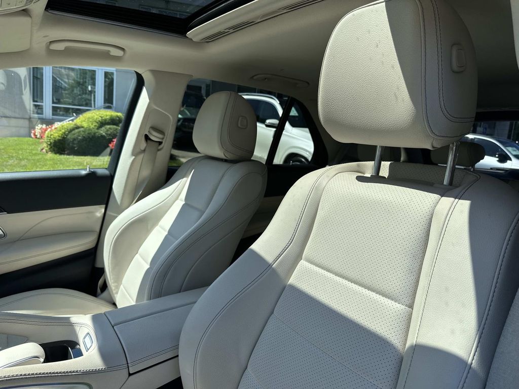 2022 Mercedes Benz GLE 350 4MATIC photo 35
