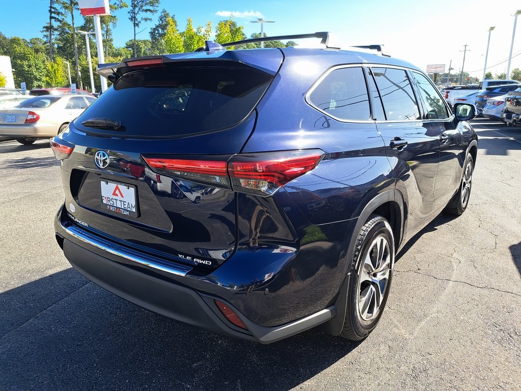 2020 Toyota Highlander XLE photo 5