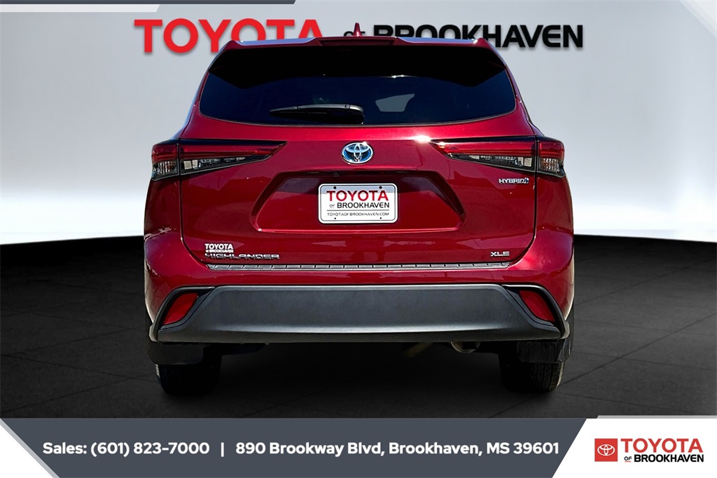 2023 Toyota Highlander Hybrid XLE photo 4