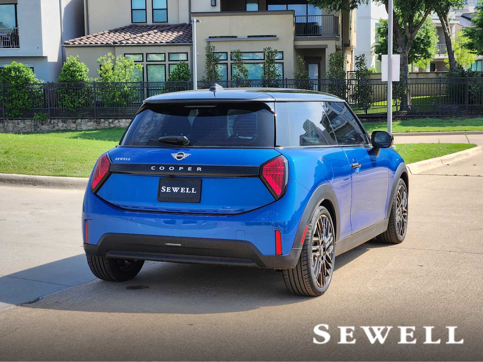 New 2025 Icy Sunshine Blue Metallic MINI Cooper image 2