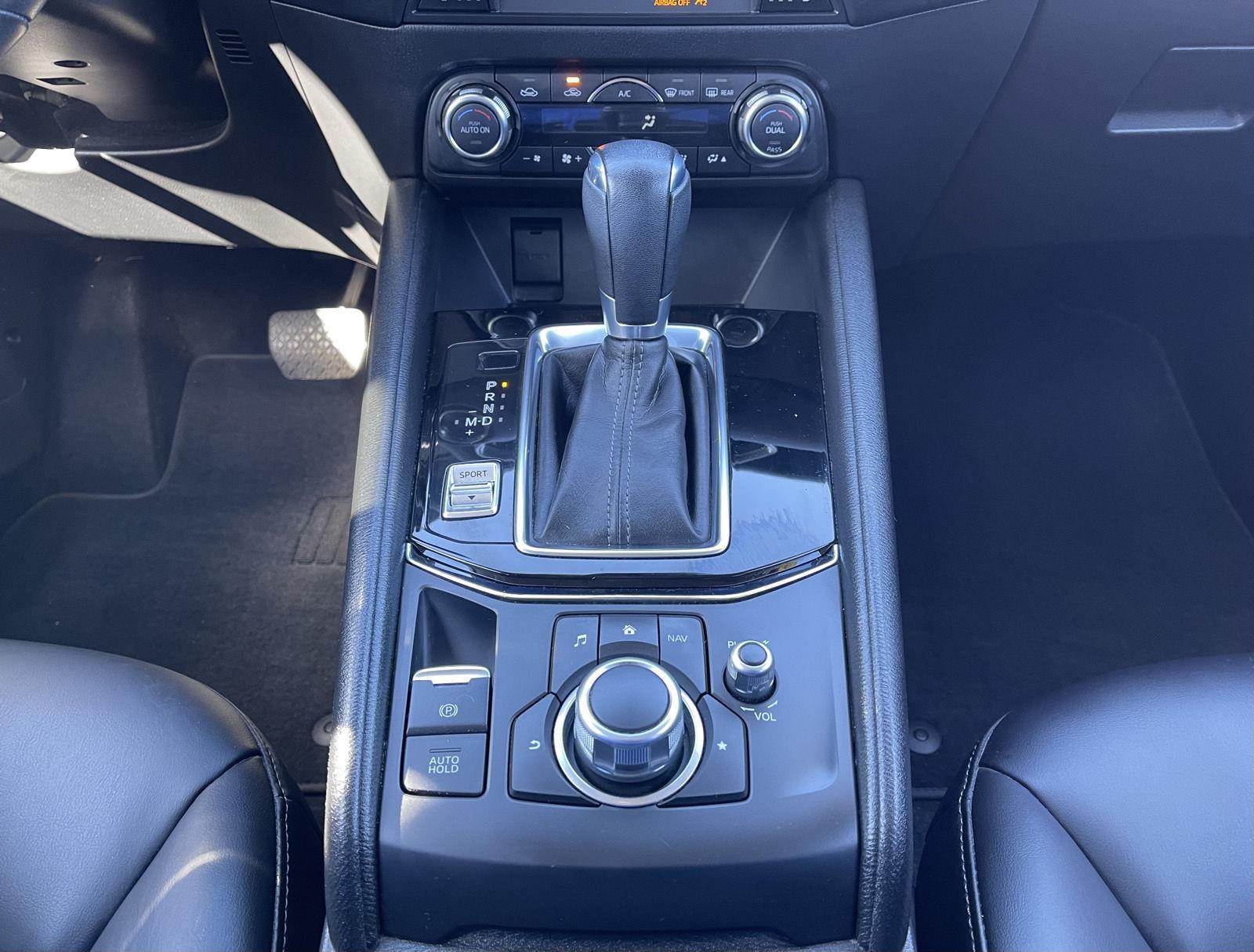 2018 Mazda CX-5 Touring photo 10