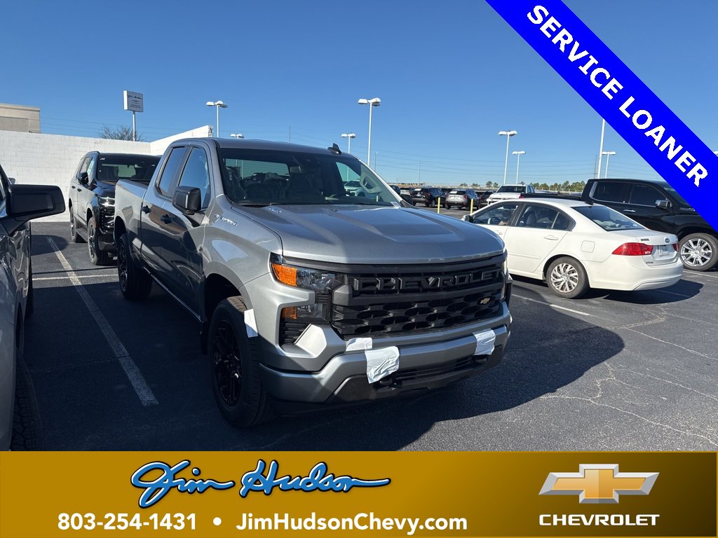 2026 Chevrolet Silverado Custom's photo