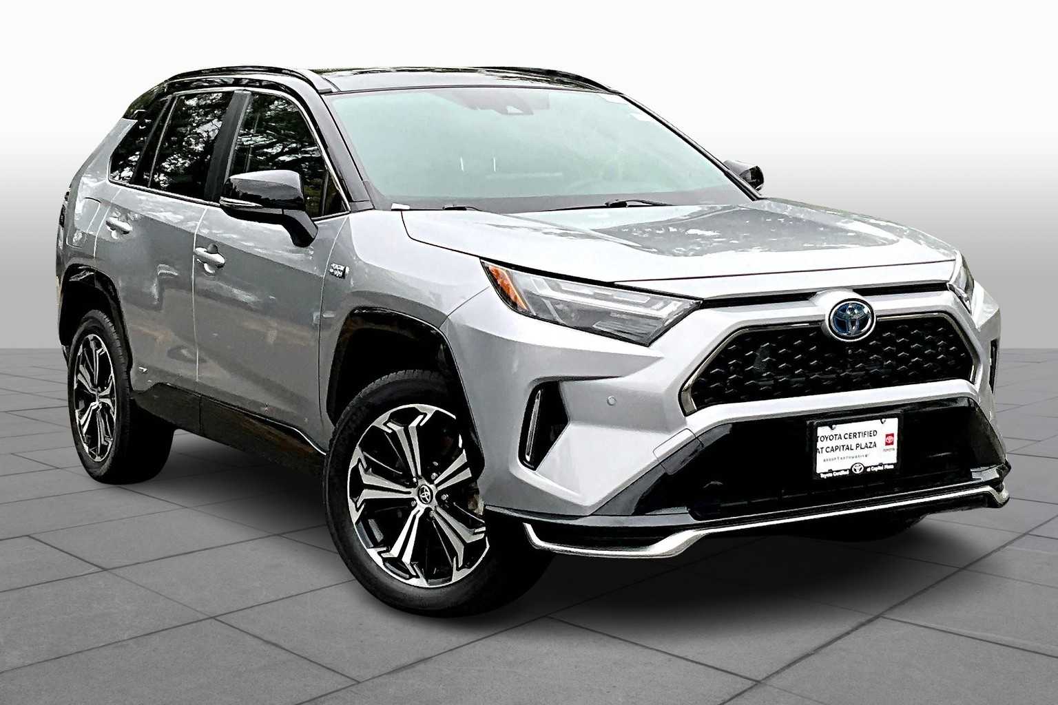 2023 Toyota RAV4 Prime XSE Premium photo 3