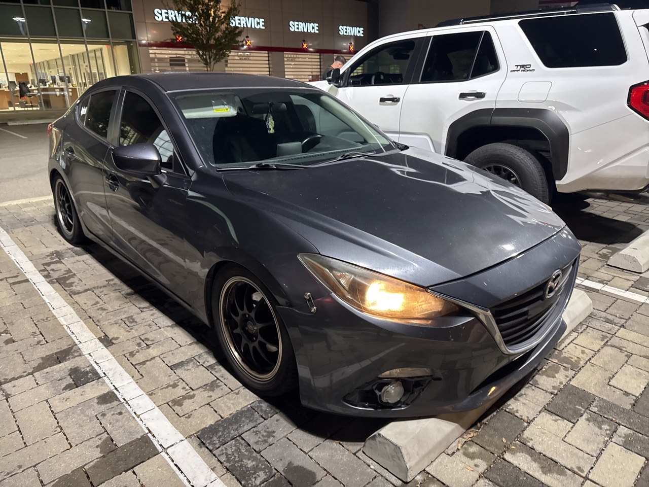 2015 Mazda Mazda3 Touring photo 4