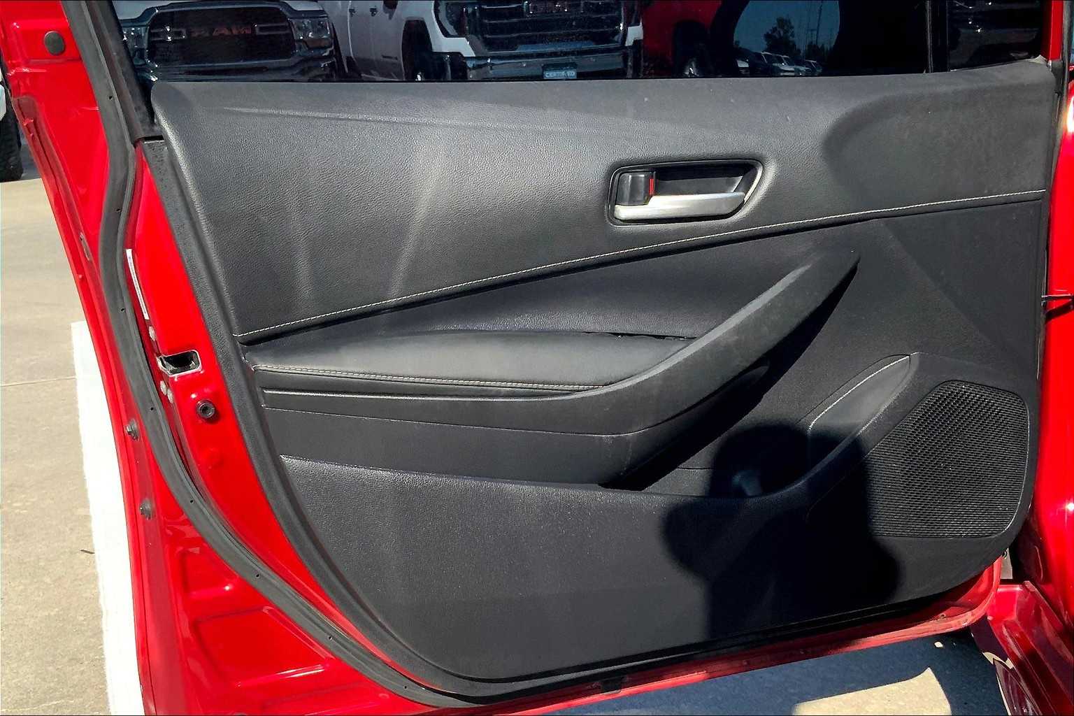 2023 Toyota Corolla SE photo 20