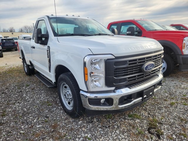 2023 Ford F-350 XL photo 6