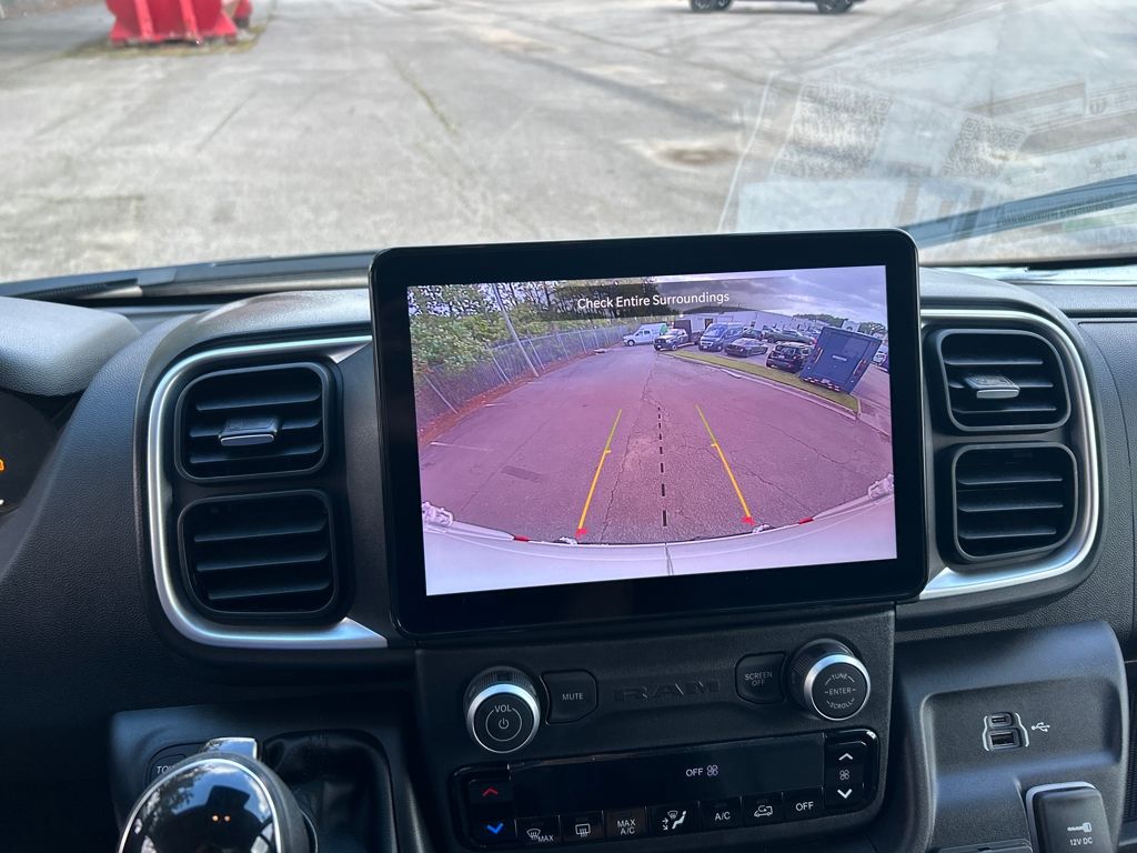 2026 Ram ProMaster 2500 SLT photo 7