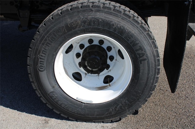 2025 Ford F-750 Base Regular Cab photo 9