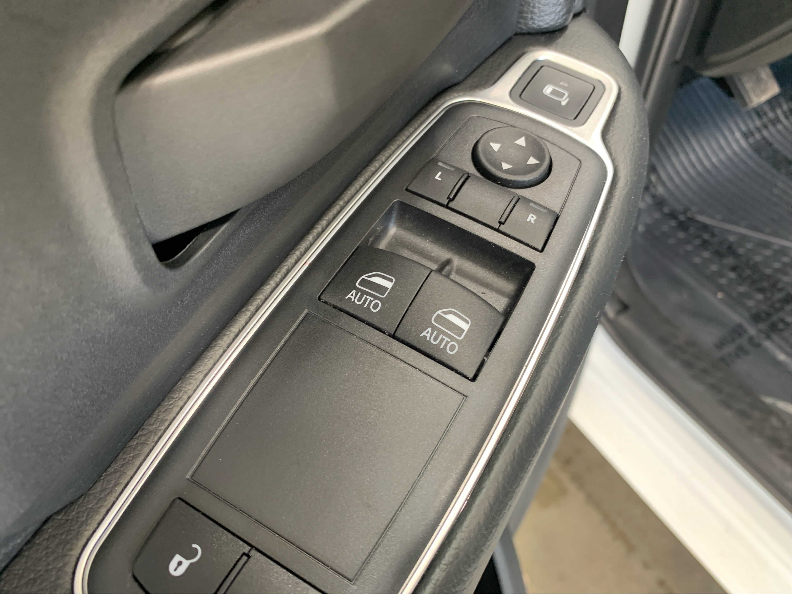 2024 Ram 2500 Tradesman photo 12