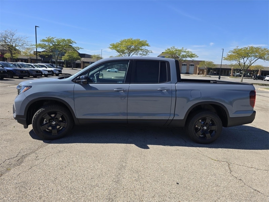 2025 Honda Ridgeline Black Edition photo 13