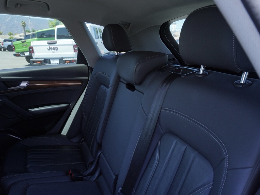 2021 Audi Q5 45 Premium photo 19