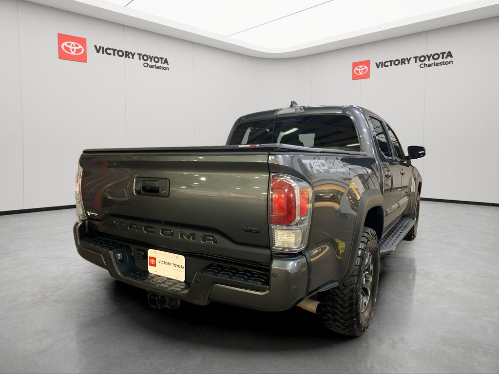2023 Toyota Tacoma TRD Off-Road photo 3