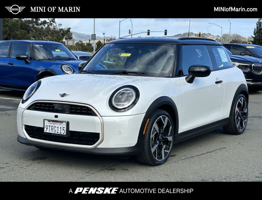 2025 MINI Hardtop 2 Door Base