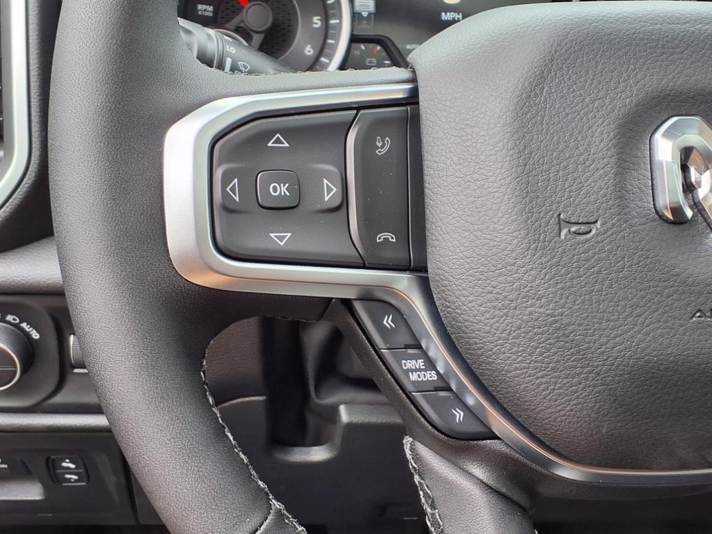 2025 Ram 1500 Big Horn Lone Star photo 10