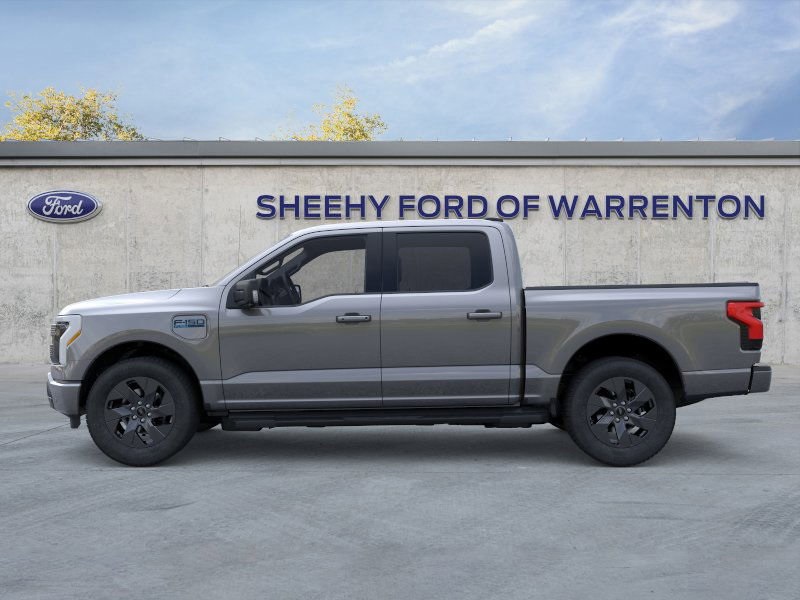 2025 Ford F-150 Lightning photo 2