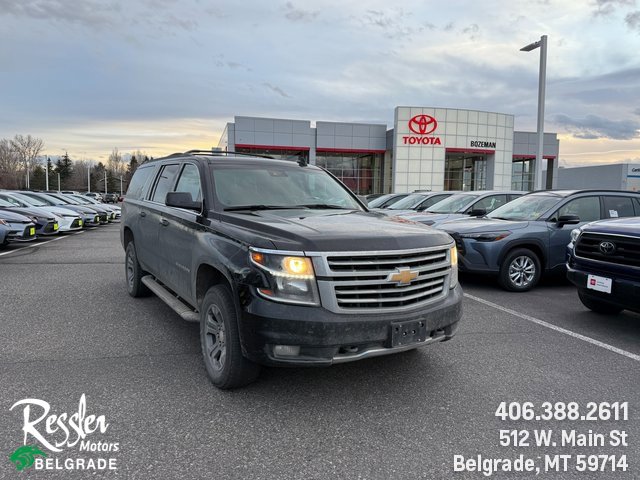 2019 Chevrolet Suburban LT's photo