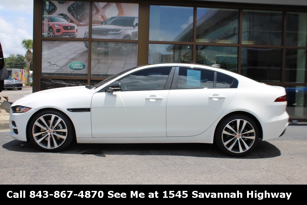 2020 Jaguar XE S photo 13