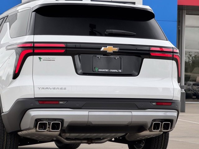 2026 Chevrolet Traverse photo 4